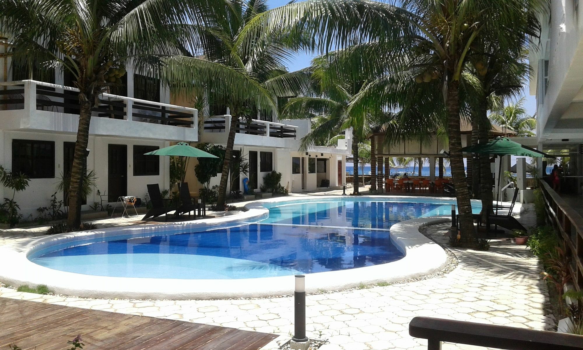 Feliness Resort Manoc-Manoc Eksteriør bilde
